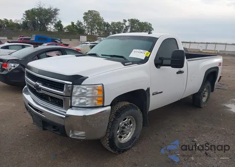 2007 Chevrolet Silverado K2500 Heavy Duty from USA, damaged, VIN 1GBHK24607E556611